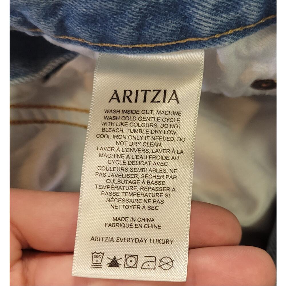Aritzia Denim Forum Womens 25 The Ex Bf Hi Rise Denim Short Medium Blue Wash - Picture 4 of 10